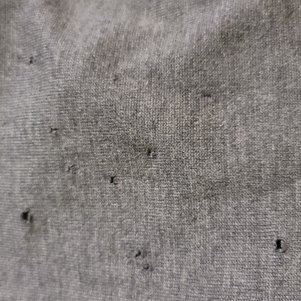 **SOLD➡️FENDI ROMA BLACK AND GRAY REVERSIBLE WOOL SCARF - Picture 7 of 8